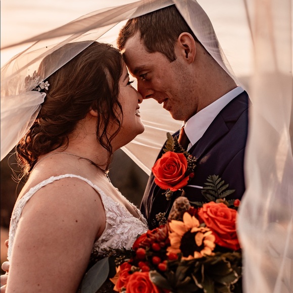 Meet your Posher, Samantha - Picture 2 of 2